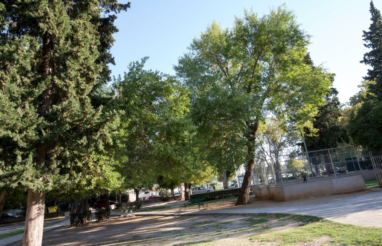 Apartman Roza 奥米什 外观 照片